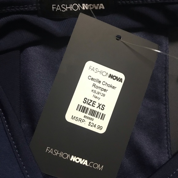 Fashion nova romper - Picture 3 of 5